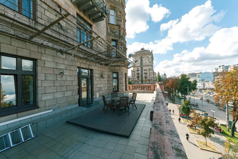 Alma Apartments Kyiv Exterior photo